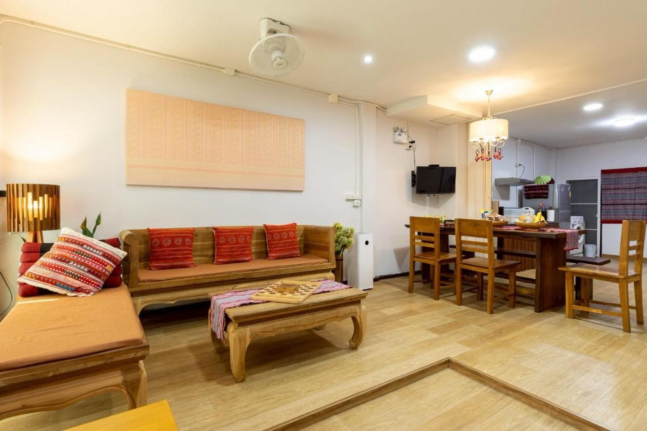 Hotel Baan Singharaj Chiang Mai Zewnętrze zdjęcie