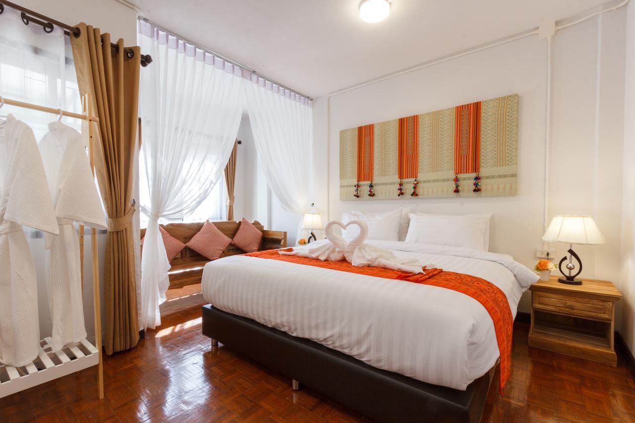 Hotel Baan Singharaj Chiang Mai Zewnętrze zdjęcie